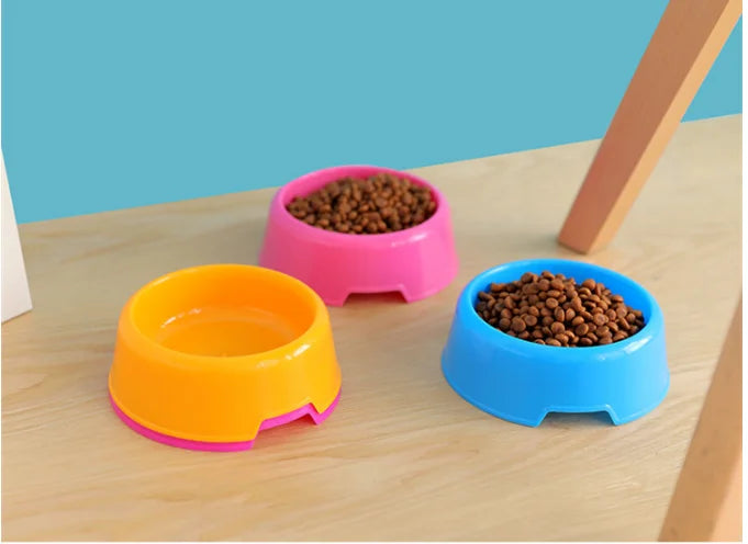 Practical New Colorful Pet Bowl Dog Cat Puppy Plastic Round Bowl Travel Feeding Food Water Bowl Dish Dog Food Bowls Pet Products